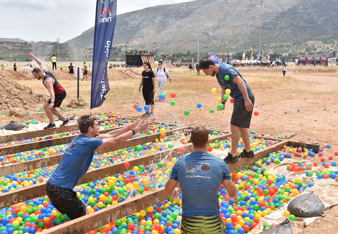 Συμμετέχοντες στο εμπόδιο OΠΑΠ old pilum