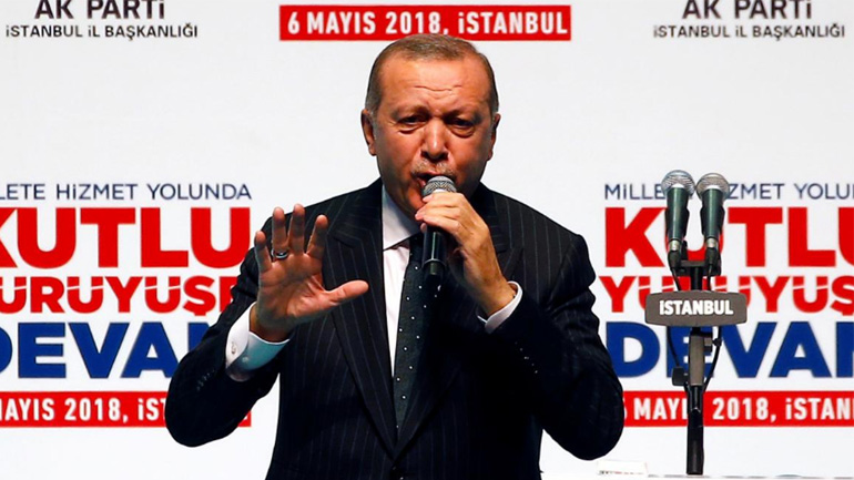 Τουρκία: Ο Ερντογάν επιδιώκει κοινοβουλευτική πλειοψηφία για να αλλάξει το Σύνταγμα