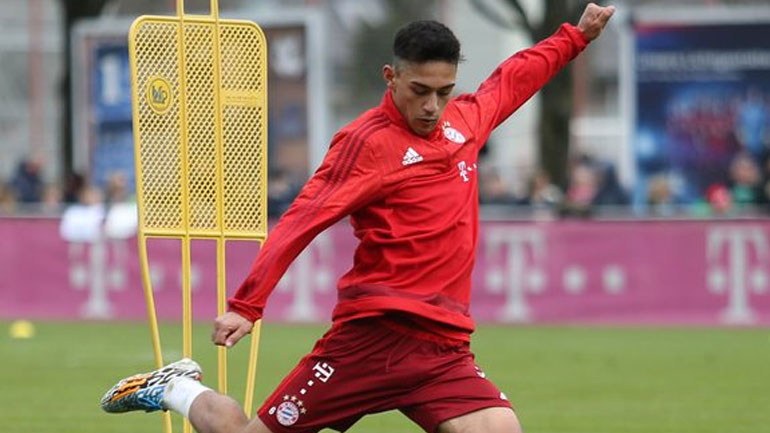 Μπάγερν Μονάχου: Υπέγραψε επαγγελματικό συμβόλαιο o Σαμπάνι