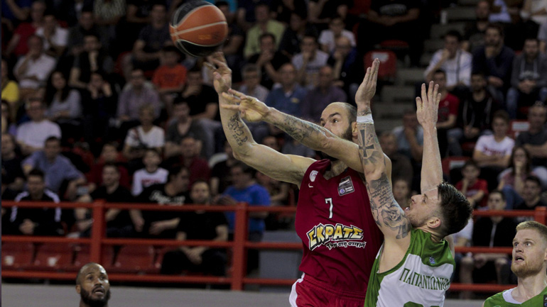 Πέρασε από τη Λάρισα ο Ολυμπιακός, 95-83 τον ΓΣΛ Φάρο