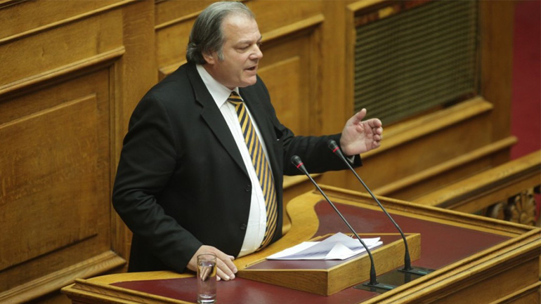 Παραπομπή του Κ. Κατσίκη στην Επιτροπή Δεοντολογίας ζητούν 16 βουλευτές του ΣΥΡΙΖΑ