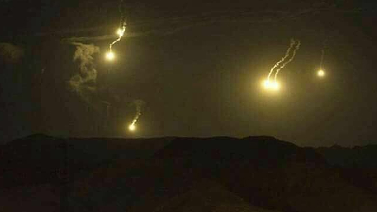 Συρία: Αναχαιτίστηκαν δεκάδες ισραηλινοί πύραυλοι