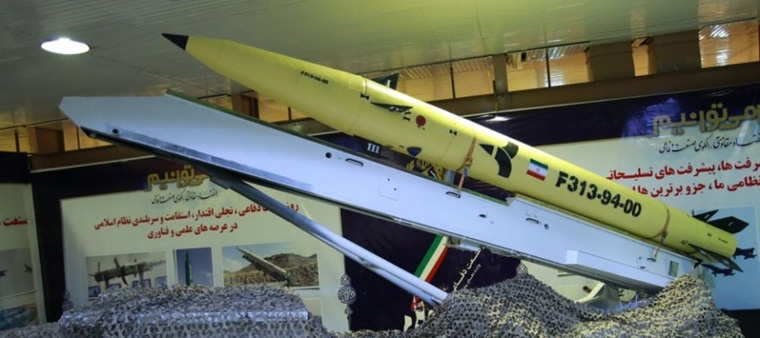 Οι ισραηλινές δυνάμεις χτύπησαν τη βάση ιρανικών πυραύλων στην Al Kiswa κοντά στη Δαμασκό. Στην εν λόγω βάση αποθηκεύονταν πύραυλοι Fateh 313, προηγμένης τεχνολογίας και μικρού βεληνεκούς. Η ανάπτυξη του εν λόγω πυραύλου επέκτεινε την εμβέλεια των Fateh 110 και βελτίωσε σημαντικά την ακρίβειά τους.