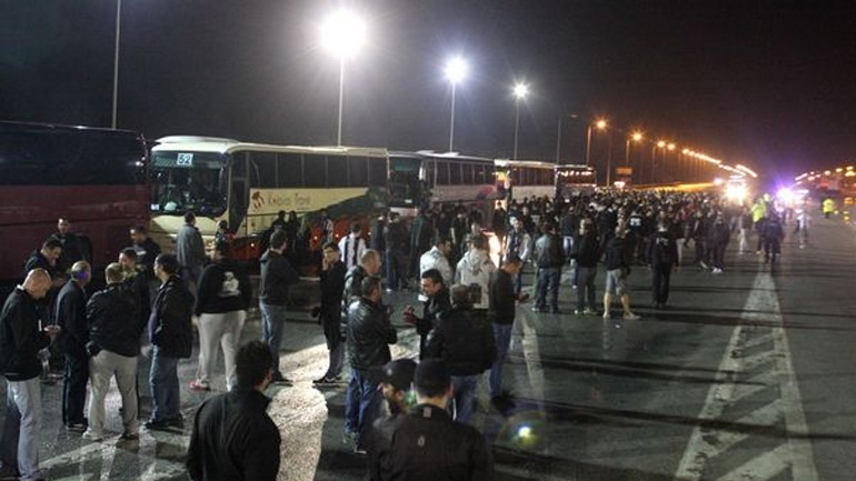 Τα ξημερώματα η αναχώρηση των οπαδών του ΠΑΟΚ από τη Θεσσαλονίκη