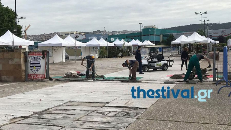 Θεσσαλονίκη: Ζημιές και στα περίπτερα της ΔΕΘ-Helexpo από τη νεροποντή και τη χαλαζόπτωση