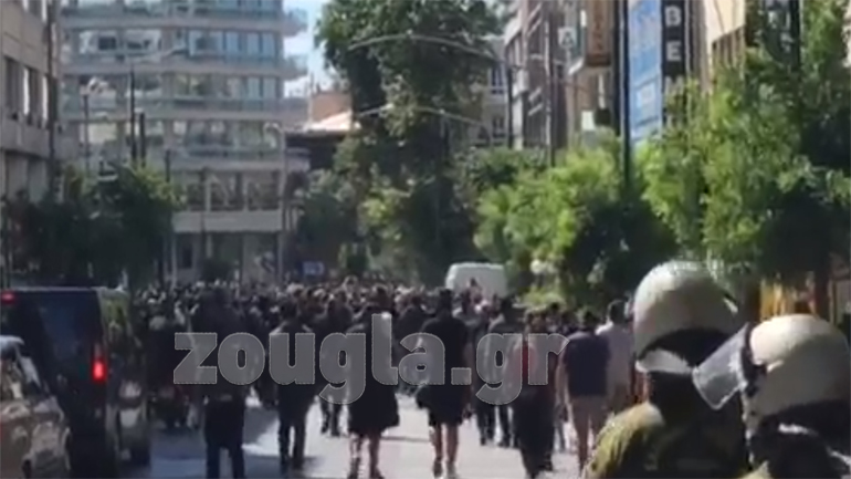 Η μεταφορά των οπαδών του ΠΑΟΚ από το κέντρο της Αθήνας στο ΟΑΚΑ
