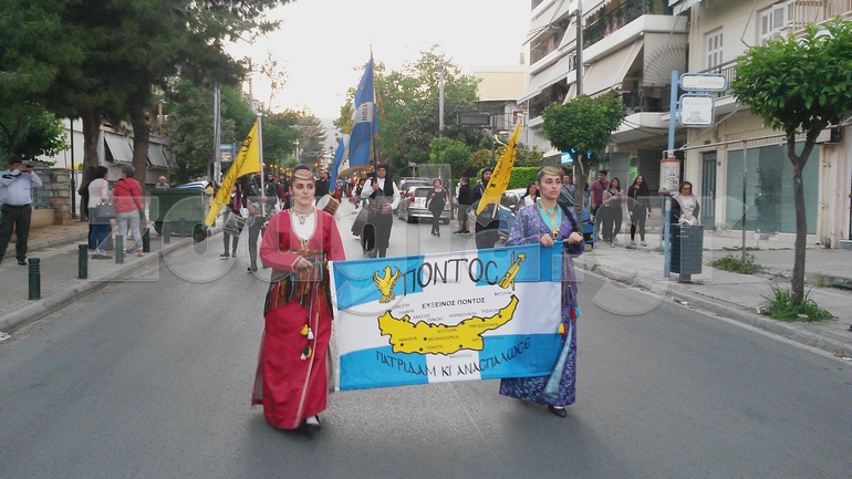 Λαμπαδηφορία Ποντίων στην Αγία Βαρβάρα