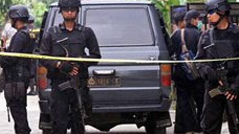 Ινδονησία: Οκτώ νεκροί από βομβιστικές επιθέσες σε τρεις εκκλησίες στην πόλη Σουραμπάγια