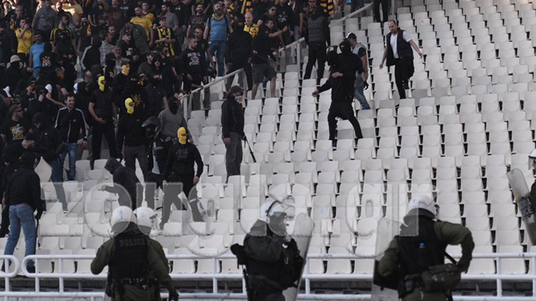 Δεκατέσσερις συλλήψεις για τα επεισόδια γύρω απο το ΟΑΚΑ