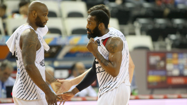 Πρόβα με θέαμα εν όψει πλέι οφ για τον ΠΑΟΚ