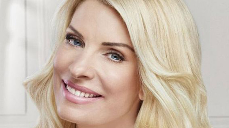 Ελένη Μενεγάκη: Νέες φωτογραφίες από το ταξίδι της στις Κάννες!