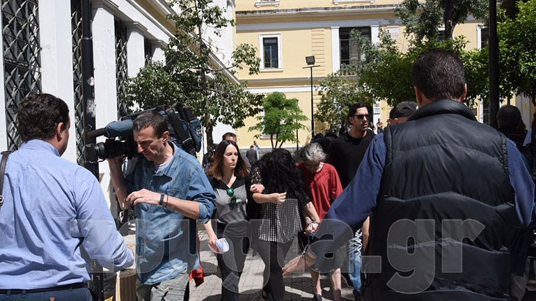 Σοκάρει η απολογία της 19χρονης παιδοκτόνου: Το θήλασα και μετά το σκότωσα