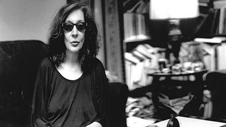 Περιπλάνηση στον κόσμο της Λούλας Αναγνωστάκη