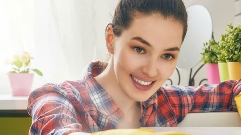 Πώς να απαλλαγείτε από τη σκόνη στο σπίτι