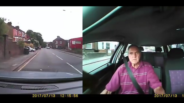 Άνδρας ψάχνει το κλεμμένο ποδήλατό του Άνδρας ψάχνει το κλεμμένο ποδήλατό του