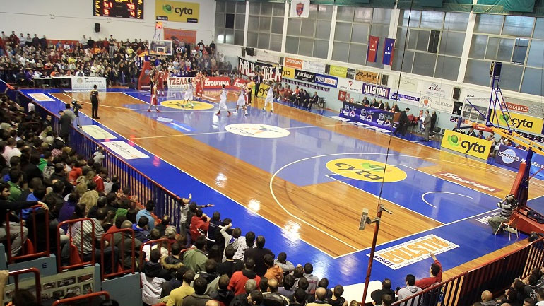 Κατεδαφίζεται το κλειστό γήπεδο της Νέας Σμύρνης