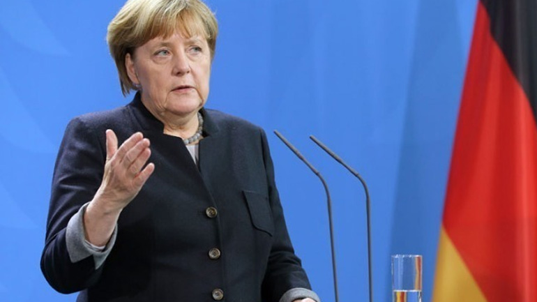 Υπέρ της αύξησης στρατιωτικών δαπανών η Μέρκελ