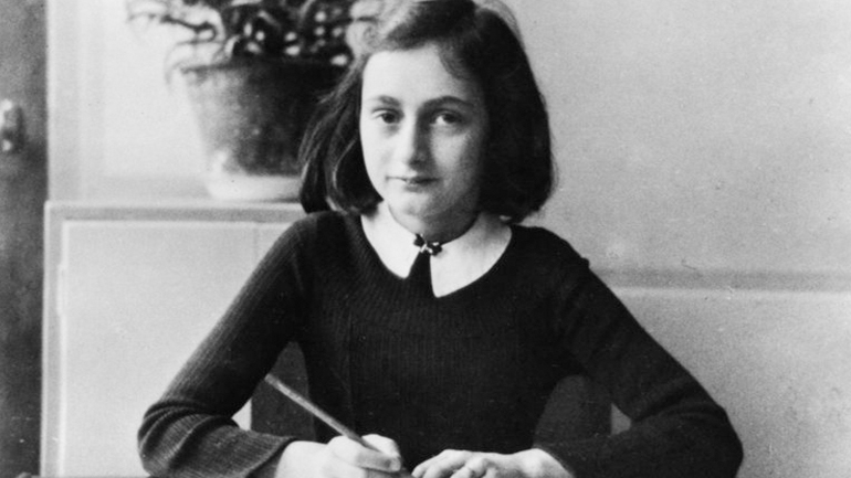 Διάβασαν τις «κρυφές» σελίδες στο ημερολόγιο της Άννα Φρανκ