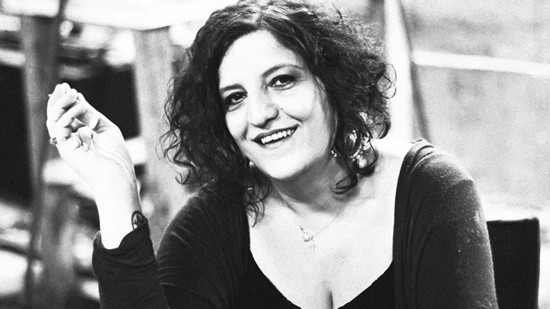 «Εκπαιδεύοντας το κοινό στο Αρχαίο Δράμα» με τη σκηνοθέτρια Μάρθα Φριντζήλα