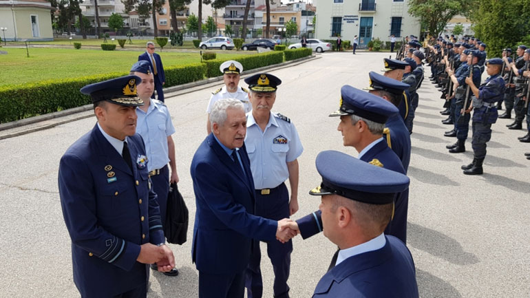 Επίσκεψη του ΑΝΥΕΘA Φώτη Κουβέλη σε σχηματισμούς και μονάδες της Πολεμικής Αεροπορίας στη Λάρισα