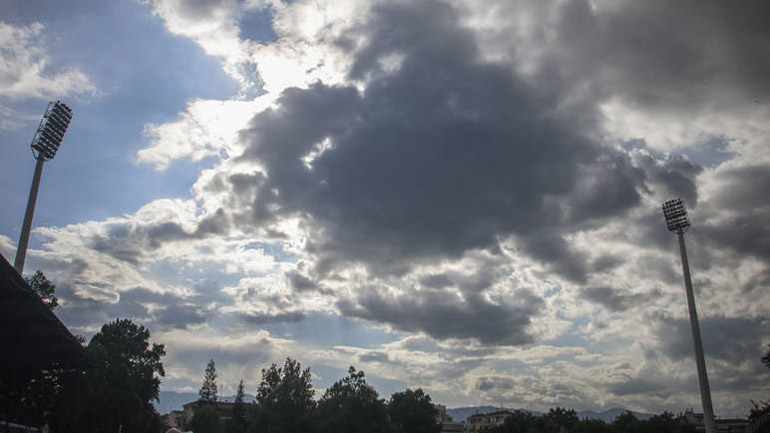 Συννεφιά και βροχές σήμερα