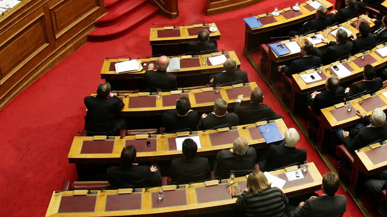 Συζήτηση για την Novartis: Υπέρ της παραπομπής των πολιτικών προσώπων θα ψηφίσει η ΧΑ