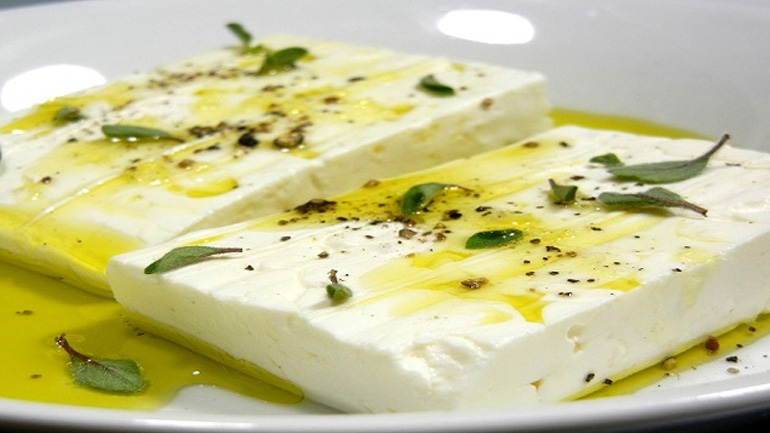 Ο ΕΦΕΤ εντείνει τους ελέγχους με στόχο την προστασία του ελαιόλαδου και της φέτας