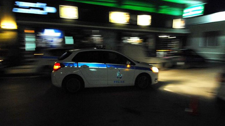 Ληστείες, διαρρήξεις και εμβολισμός οχήματος το βράδυ της Παρασκευής στην Αττική