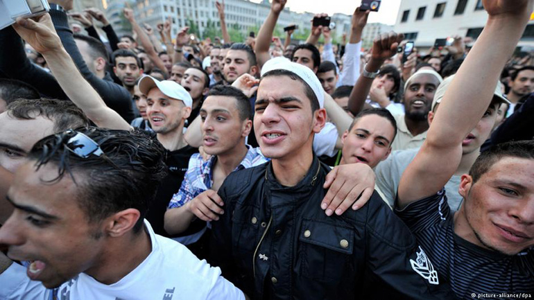 Γερμανία: Γερμανοί πολίτες οι μισοί τζιχαντιστές που φεύγουν για Συρία