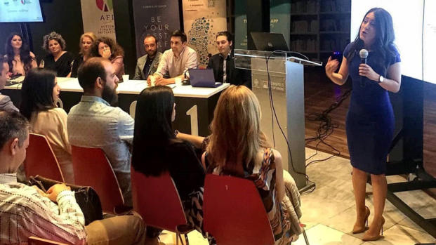 Η Κωνσταντίνα Σοφικίτη, εκπρόσωπος των νέων γυναικών του Οργανισμού Γυναικών Επιχειρηματιών και Επαγγελματιών στην Αθήνα