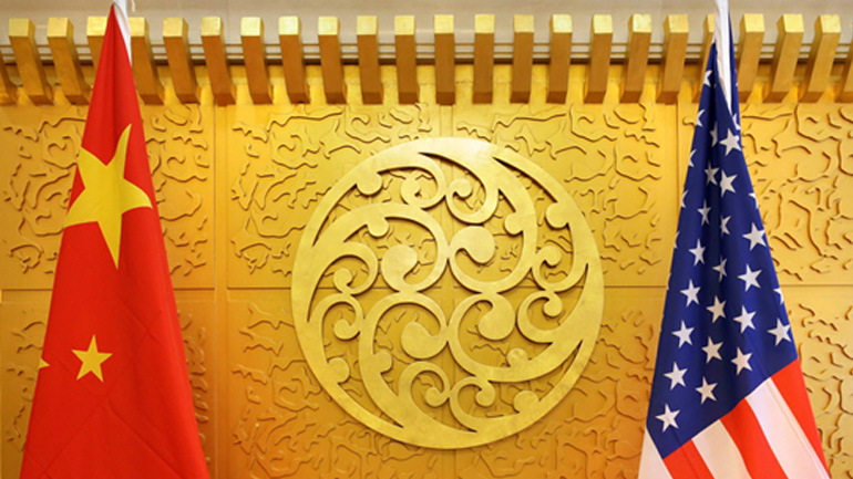 Ο οικονομικός «πόλεμος» Κίνας-ΗΠΑ σε αναστολή – Η Ευρώπη σε αναμονή