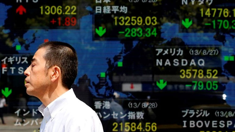 Με πτώση έκλεισε το Τόκιο