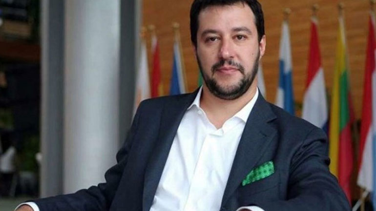 Ματέο Σαλβίνι: «Συνεχίζονται οι έξωθεν αθέμιτες παρεμβάσεις»