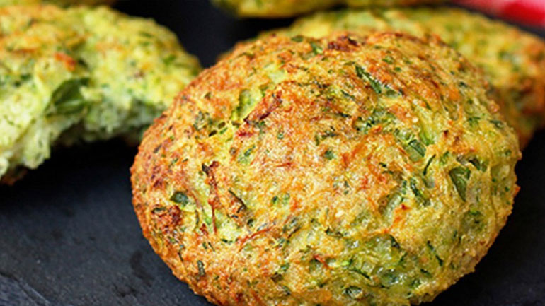 Κολοκυθοκεφτέδες στον φούρνο σαν τηγανητοί