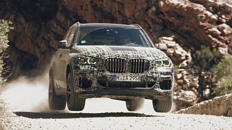 Η BMW «λιώνει» τη νέα X5