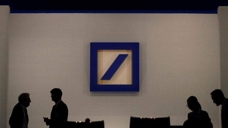 Σε περικοπή χιλιάδων θέσεων εργασίας θα προχωρήσει η Deutsche Bank