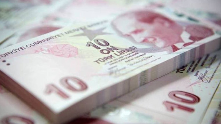 Πτώση άνω του 2% καταγράφει σήμερα η τουρκική λίρα