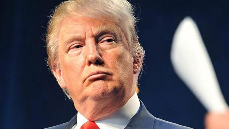 Να αρχίσει έρευνα για τις επιπτώσεις των εισαγωγών αυτοκινήτων στην εθνική ασφάλεια ζητεί ο Τραμπ