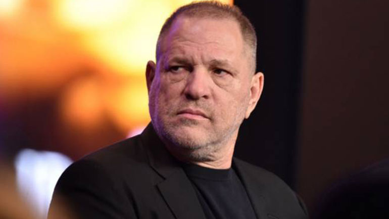 Ο Χάρβεϊ Γουάινστιν αναμένεται να παραδοθεί στην αστυνομία