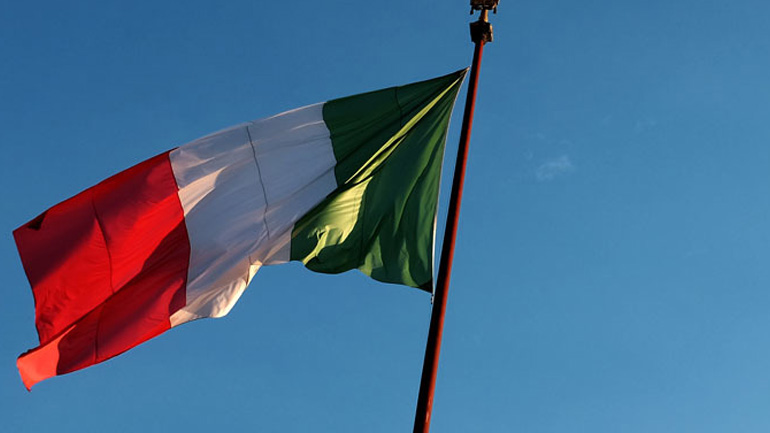 Spiegel: «Σε σύγκριση με την Ιταλία, η ελληνική κρίση ήταν ένα τίποτα»