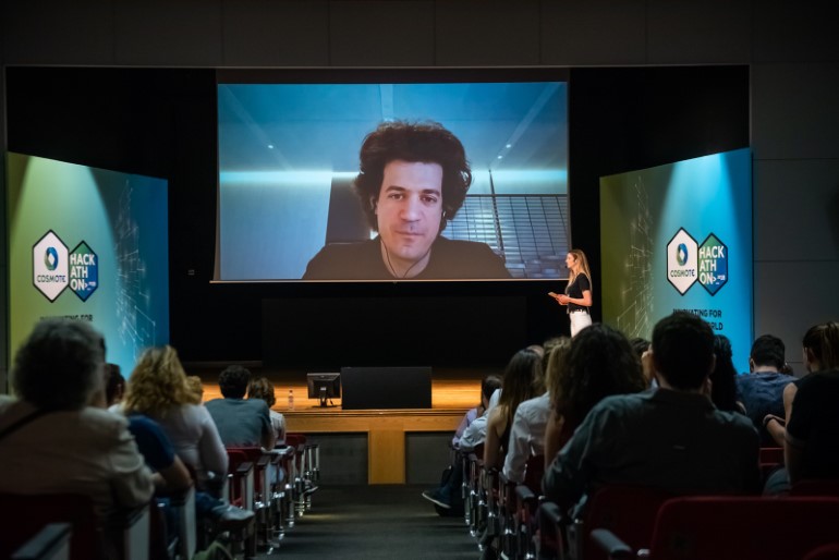 O Κωνσταντίνος Δασκαλάκης, αναπληρωτής Καθηγητής του Τμήματος Ηλεκτρολόγων Μηχανικών και Επιστήμης Υπολογιστών του Μ.Ι.Τ. (Massachusetts Institute of Technology)