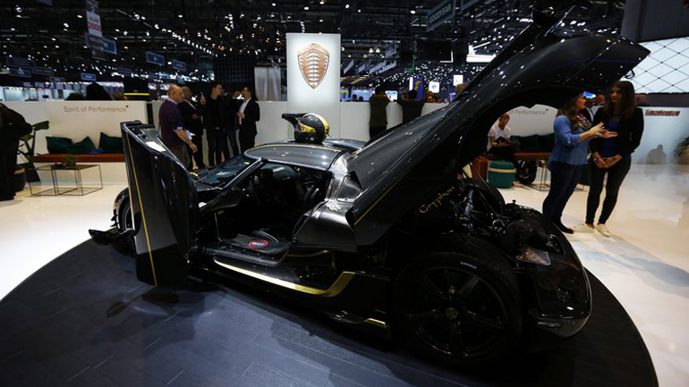 Τράκαραν δεύτερη φορά αυτοκίνητο αξίας 1,6 εκατομμυρίου!