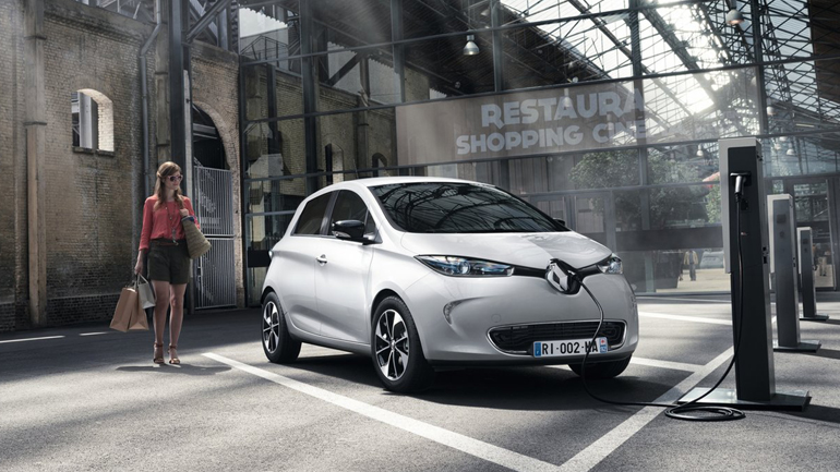 H Renault συνεργάζεται με την πυροσβεστική για τα ηλεκτρικά οχήματα