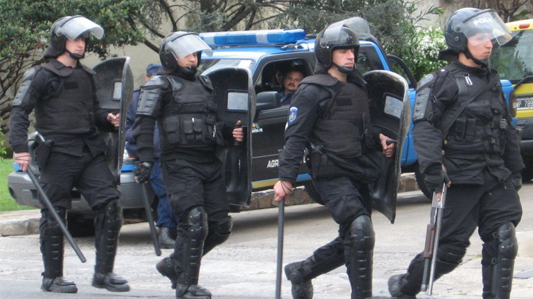 Σάλος στην Αργεντινή από κοριτσάκι 10 ετών που βιάστηκε, είναι έγκυος και ζητεί να κρατήσει το παιδί