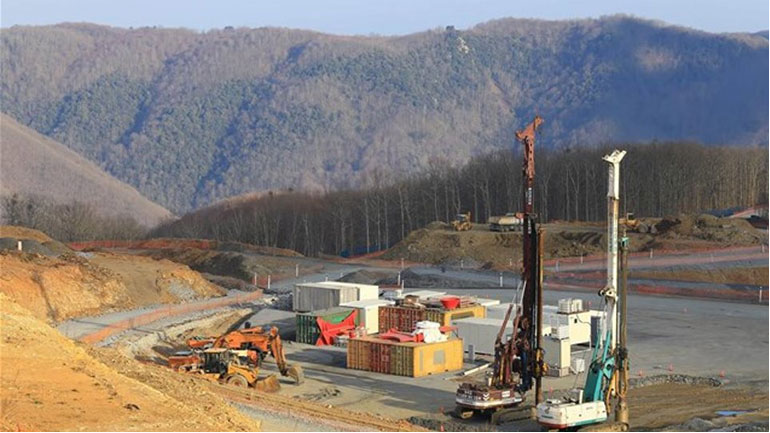 Κοινή ανακοίνωση των σωματείων εργαζομένων στα μεταλλεία Κασσάνδρας