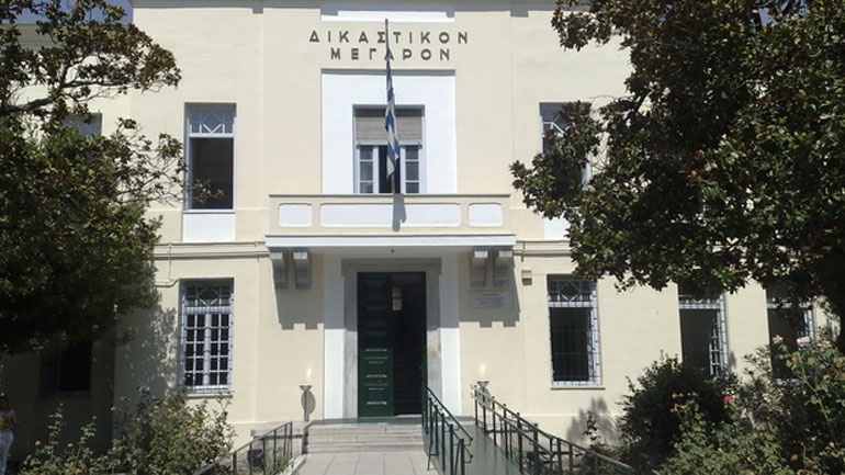 Bόλος: Στο αυτόφωρο 88χρονος με τη συσκευή οξυγόνου! Bόλος: Στο αυτόφωρο 88χρονος με τη συσκευή οξυγόνου!