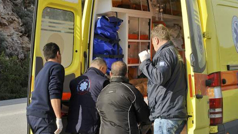 Έπεσαν θύματα ξυλοδαρμού διασώστες του ΕΚΑΒ από συγγενή του θύματος