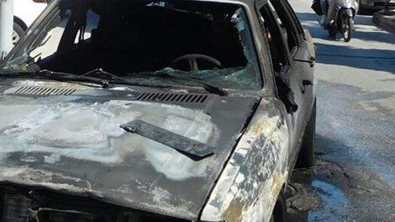 Πυρπόλησαν αυτοκίνητα σε υπαίθριο χώρο δίπλα από το Α.Τ. Ασπροπύργου