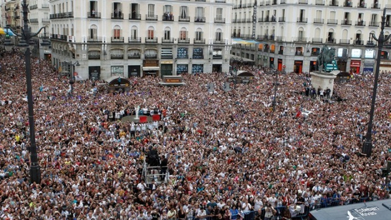 «Κριστιάνο μείνε»!