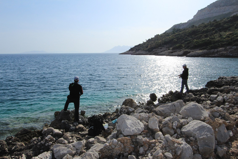 Όσοι ψαρεύεται χρειάζεται προσοχή τους καλοκαιρινούς μήνες για το μέρος στο οποίο κάνετε το χόμπι σας...  